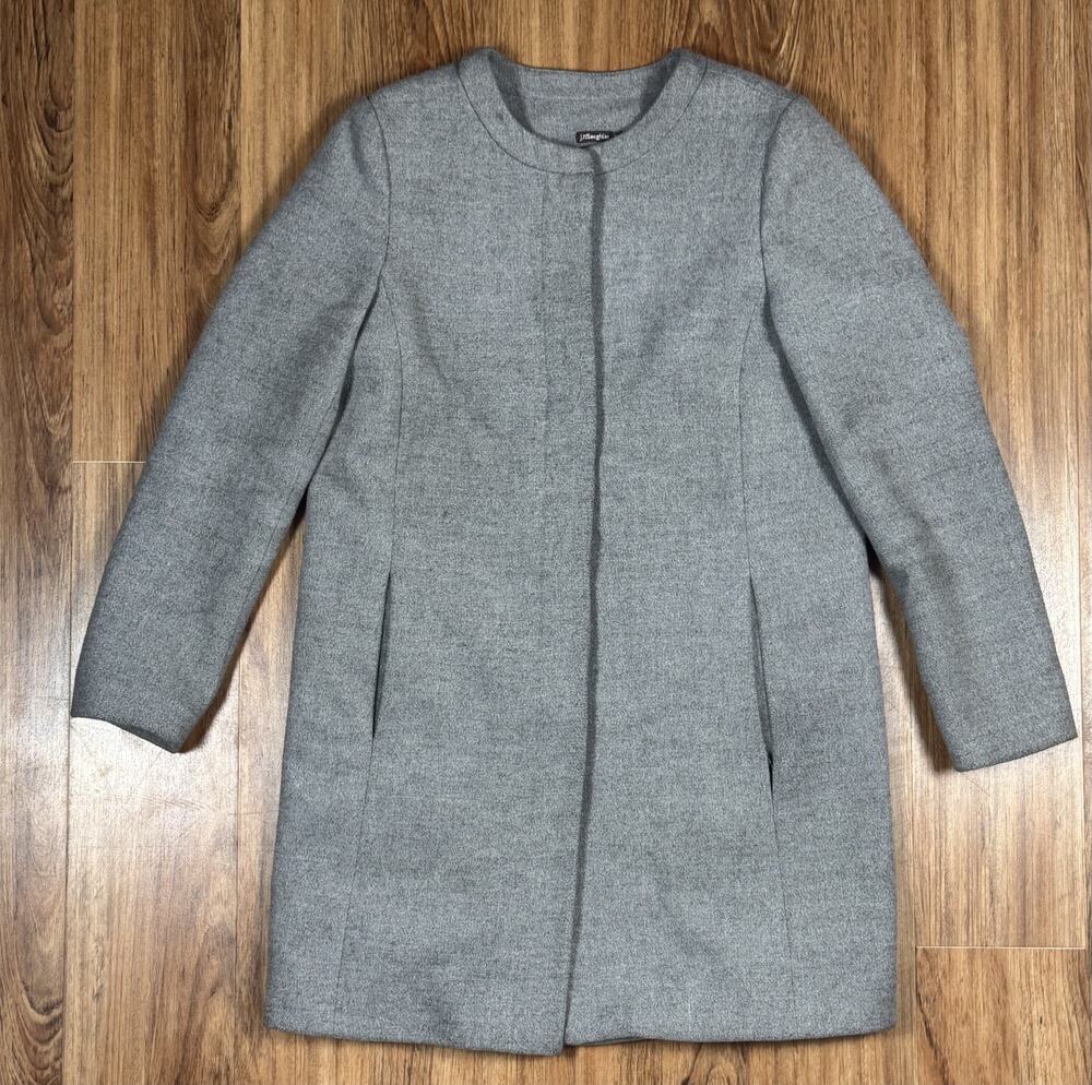 J.Mclaughlin Gray Coat Women's Size S Broken Button & Tiny Hole - See Pics